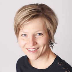 Portrait photo of Mateja Jamnik